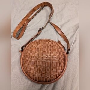 Valenca Holland round leather purse